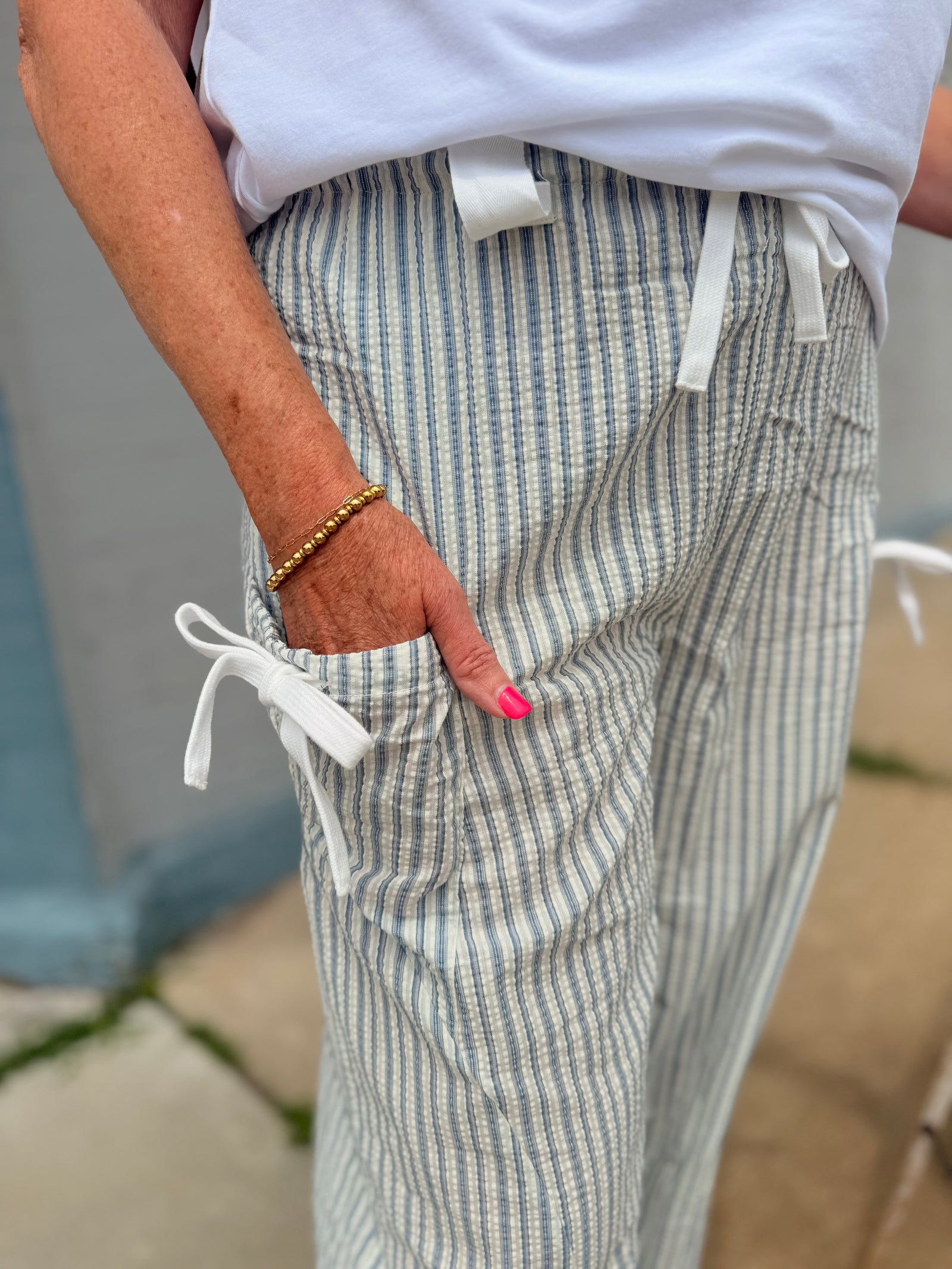 Very J White + Blue Striped Woven Pants w/ Bow Detail