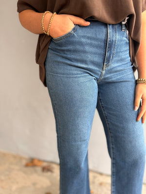 Daze Pleaser High Rise Wide Ankle Jeans