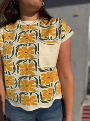 Entro Yellow Floral Cap Sleeve Knit Vest w/ Scallop Hem