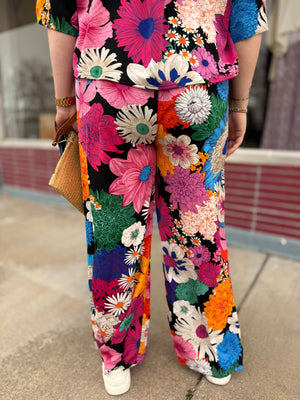 GigiO Bold Floral Wide Leg Pants