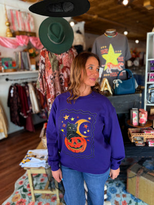 Audacious Purple Vintage Cat Halloween Crewneck