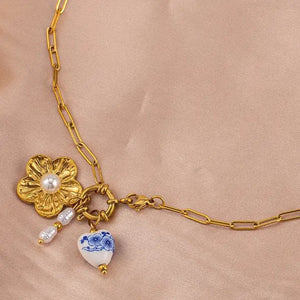 18K Stainless Steel 3 Charm Flower Necklace